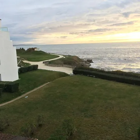 Appartement 4 Personnes Proche Centre De Avec Terrasse Et Parking Prive - Fr-1-494-88 Royan